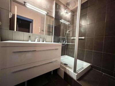 For rent Paris-14eme-arrondissement 3 rooms 70 m2 Paris (75014) photo 4