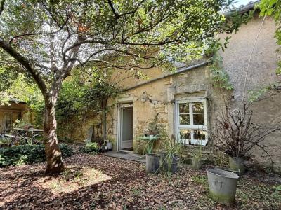 For sale Ruffec 4 rooms 99 m2 Charente (16700) photo 0