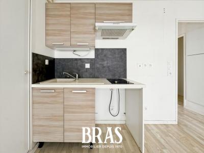 For sale Reze 2 rooms 44 m2 Loire atlantique (44400) photo 3