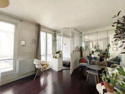 For rent Paris-10eme-arrondissement 2 rooms 28 m2 Paris (75010) photo 0