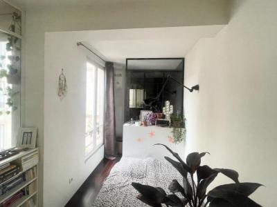 For rent Paris-10eme-arrondissement 2 rooms 28 m2 Paris (75010) photo 3