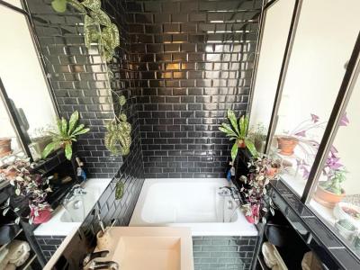 For rent Paris-10eme-arrondissement 2 rooms 28 m2 Paris (75010) photo 4