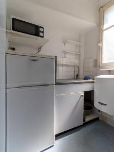 For rent Paris-14eme-arrondissement 1 room 18 m2 Paris (75014) photo 4