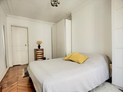 For rent Paris-9eme-arrondissement 2 rooms 40 m2 Paris (75009) photo 3