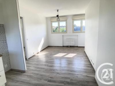 For rent Thiais 3 rooms 57 m2 Val de Marne (94320) photo 2