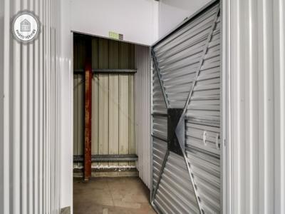 For rent Coignieres 11 m2 Yvelines (78310) photo 0