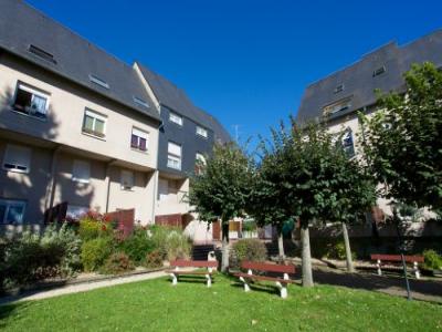 For rent Aubigny-sur-nere 3 rooms 62 m2 Cher (18700) photo 1