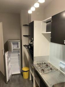 For rent Paris-19eme-arrondissement 2 rooms 44 m2 Paris (75019) photo 3