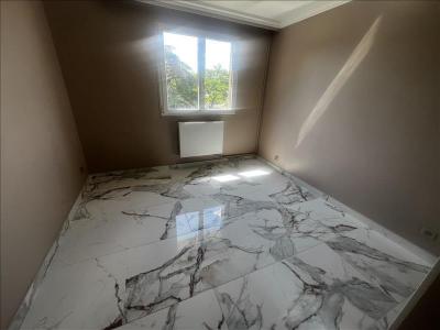 Louer Appartement Venissieux 1250 euros