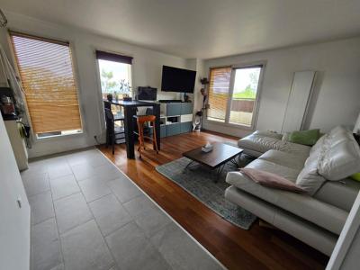 For sale Noisy-le-grand 2 rooms 45 m2 Seine saint denis (93160) photo 2