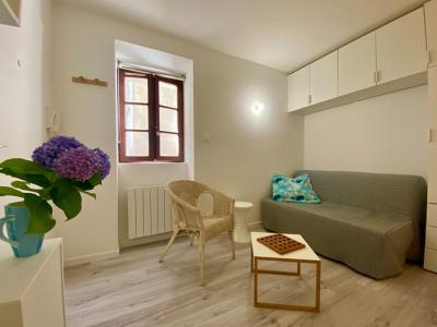 For rent Nantes 1 room 14 m2 Loire atlantique (44000) photo 1
