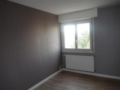 Louer Appartement 65 m2 Mirecourt