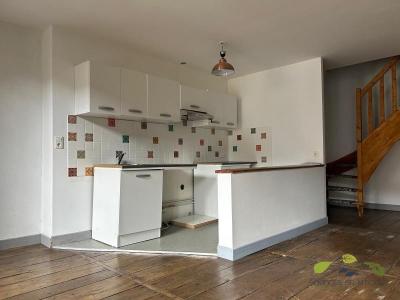 Louer Appartement 63 m2 Saint-leonard-de-noblat