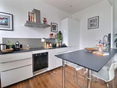 For sale Angers 4 rooms 101 m2 Maine et loire (49100) photo 3