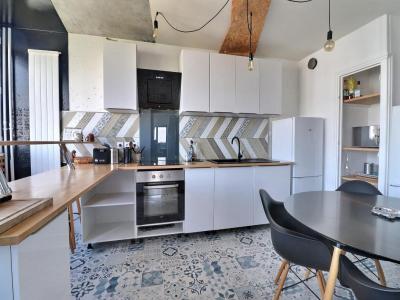 For sale Angers 5 rooms 112 m2 Maine et loire (49100) photo 1