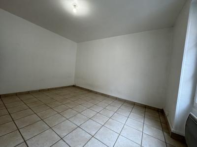 For rent Lyon-7eme-arrondissement 1 room 23 m2 Rhone (69007) photo 1