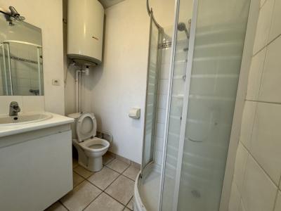 For rent Lyon-7eme-arrondissement 1 room 23 m2 Rhone (69007) photo 3