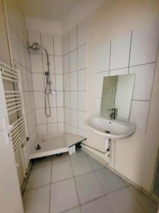 For sale Etampes 3 rooms 47 m2 Essonne (91150) photo 4