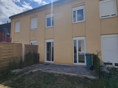 For sale Connerre 3 rooms 67 m2 Sarthe (72160) photo 0
