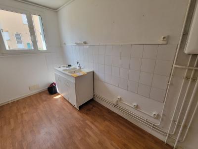 For sale Connerre 3 rooms 67 m2 Sarthe (72160) photo 1