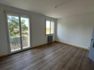 Annonce Location 4 pices Appartement Orange 84