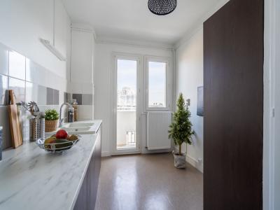 For sale Lyon-9eme-arrondissement 4 rooms 75 m2 Rhone (69009) photo 3