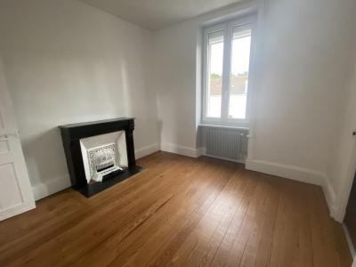 Louer Appartement 95 m2 Creusot