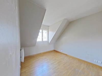 Louer Appartement Paris-11eme-arrondissement 1359 euros