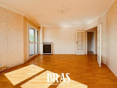 For sale Nantes 3 rooms 68 m2 Loire atlantique (44200) photo 2
