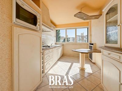 For sale Nantes 3 rooms 68 m2 Loire atlantique (44200) photo 4