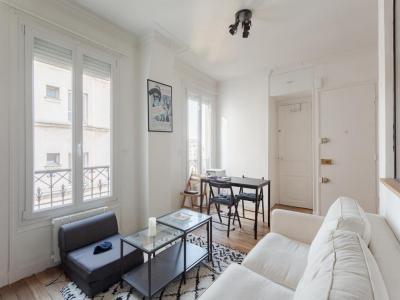 For rent Paris-10eme-arrondissement 2 rooms 34 m2 Paris (75010) photo 1