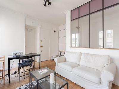 For rent Paris-10eme-arrondissement 2 rooms 34 m2 Paris (75010) photo 2