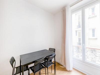 For rent Paris-11eme-arrondissement 2 rooms 33 m2 Paris (75011) photo 1