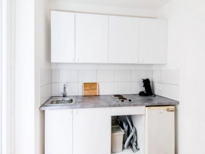 For rent Paris-11eme-arrondissement 2 rooms 33 m2 Paris (75011) photo 2