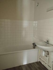 For rent Troyes 2 rooms 53 m2 Aube (10420) photo 4