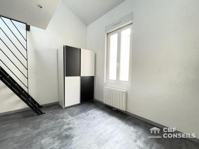 For sale Clermont-ferrand 3 rooms 31 m2 Puy de dome (63000) photo 2
