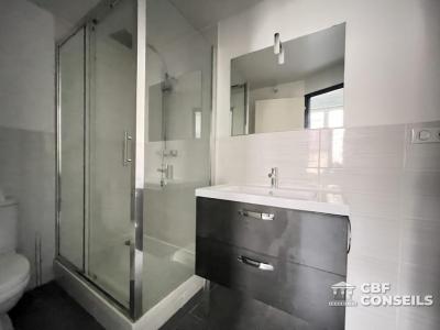 For sale Clermont-ferrand 3 rooms 31 m2 Puy de dome (63000) photo 3