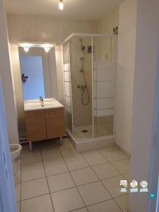 For rent Verpilliere 1 room 30 m2 Isere (38290) photo 3