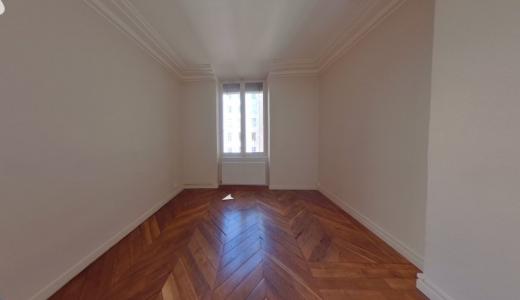 For rent Lyon-2eme-arrondissement 2 rooms 73 m2 Rhone (69002) photo 2