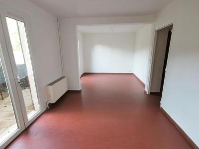 For rent Villeneuve-les-avignon 4 rooms 80 m2 Gard (30400) photo 2