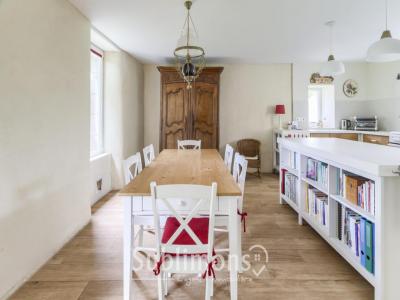 For sale Sulniac 8 rooms 258 m2 Morbihan (56250) photo 3