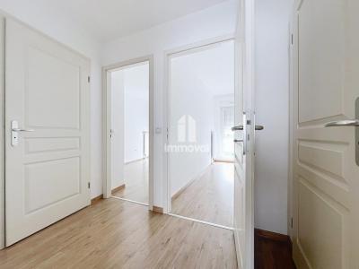 For sale Strasbourg 3 rooms 66 m2 Bas rhin (67100) photo 3