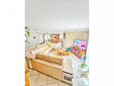 For sale Saint-just-le-martel 7 rooms 207 m2 Haute vienne (87590) photo 2