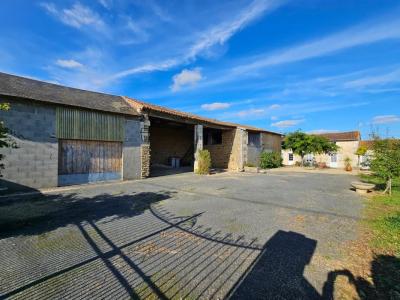 For sale Curcay-sur-dive 6 rooms 137 m2 Vienne (86120) photo 1