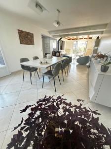 For sale 6 rooms 120 m2 Val de Marne (94880) photo 2