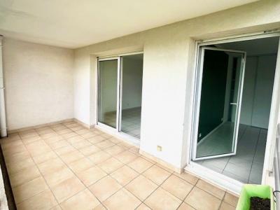 For sale 3 rooms 55 m2 Herault (34920) photo 2