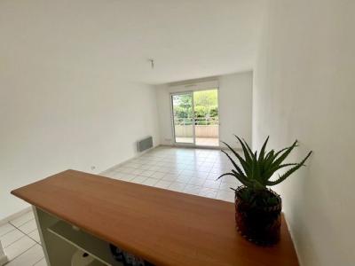 For sale 3 rooms 55 m2 Herault (34920) photo 4