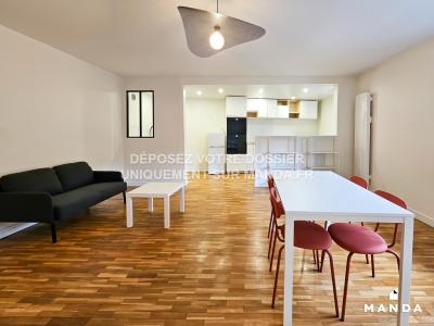 For rent Paris-19eme-arrondissement 5 rooms 92 m2 Paris (75019) photo 2