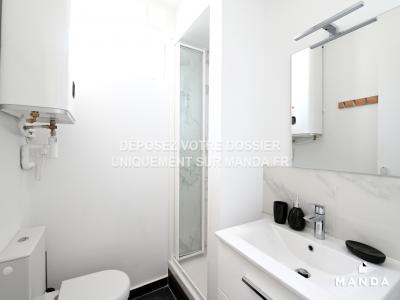 For rent Courbevoie 2 rooms 29 m2 Hauts de Seine (92400) photo 2