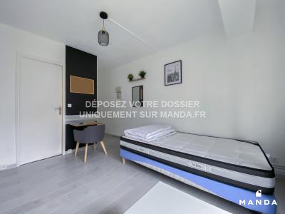 For rent Courbevoie 1 room 18 m2 Hauts de Seine (92400) photo 0